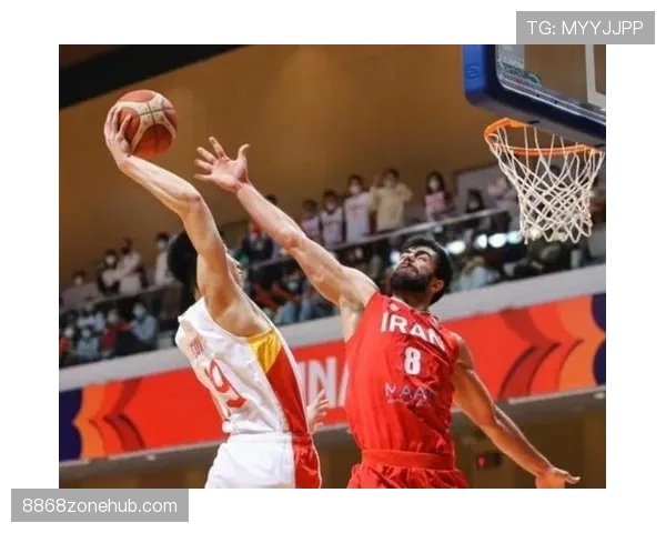 拉人犯规的判罚标准：何时构成可判罚的拉拽动作？